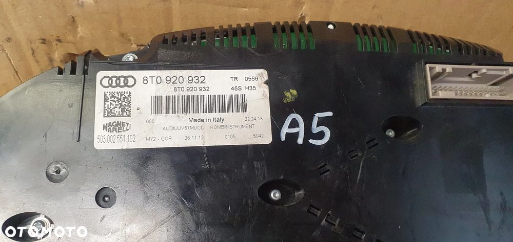 Licznik zegary oryginał Audi A5 8T 2.0 TDI 8T0920932 - 9