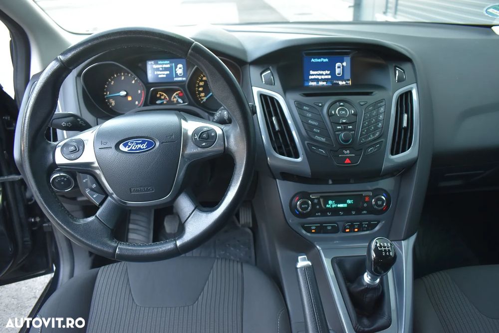 Ford Focus 1.6 TDCI DPF Titanium - 20