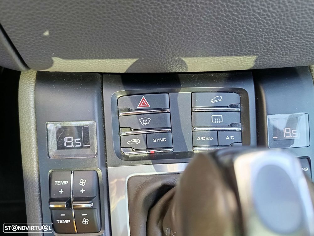 Porsche Macan S - 28