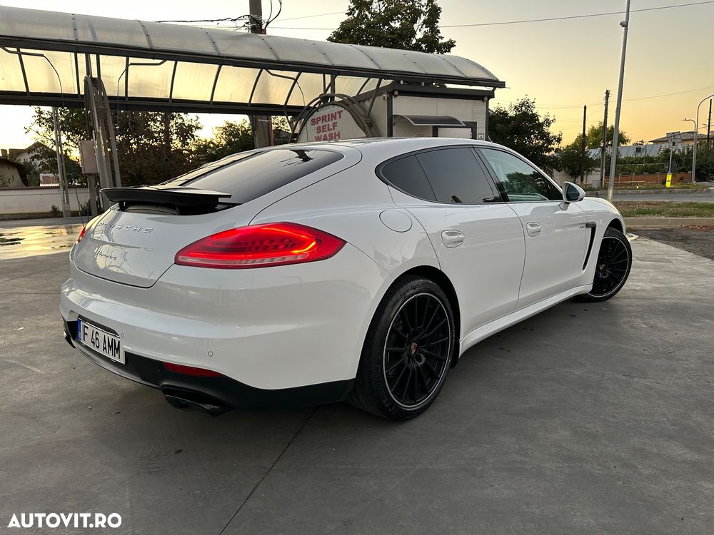 Porsche Panamera - 10