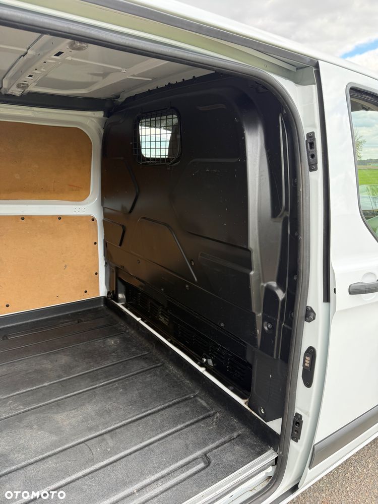 Ford Transit Custom - 18