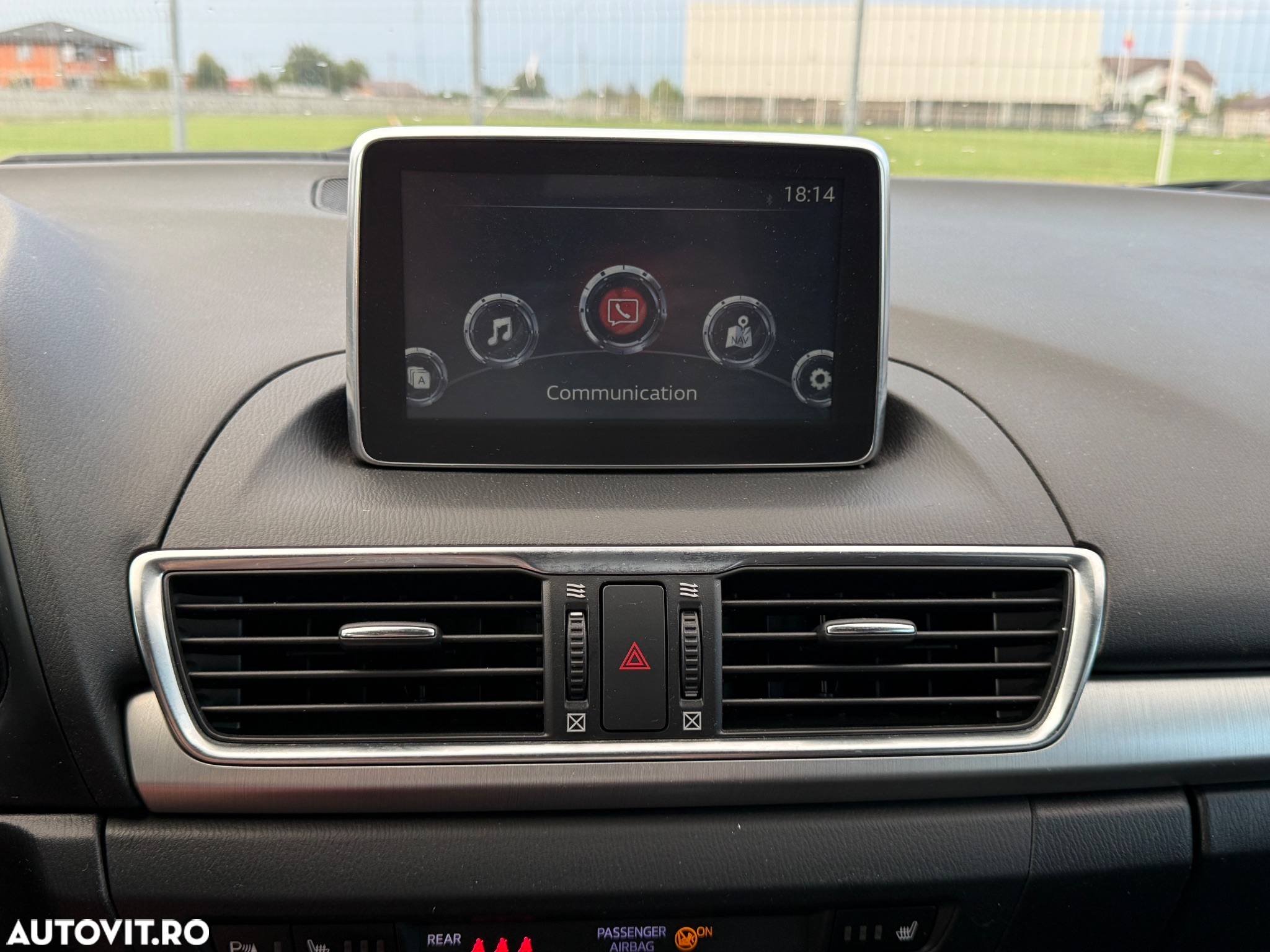 Mazda 3 SKYACTIV-G 120 NAKAMA - 11