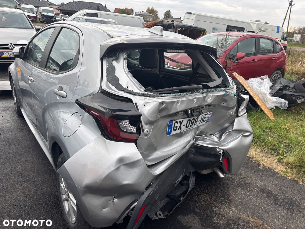 Toyota Yaris 130 1.5 VVT-i Style - 6