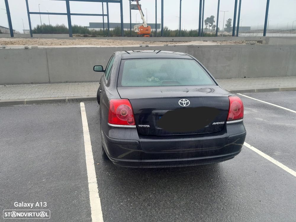 Toyota Avensis - 9