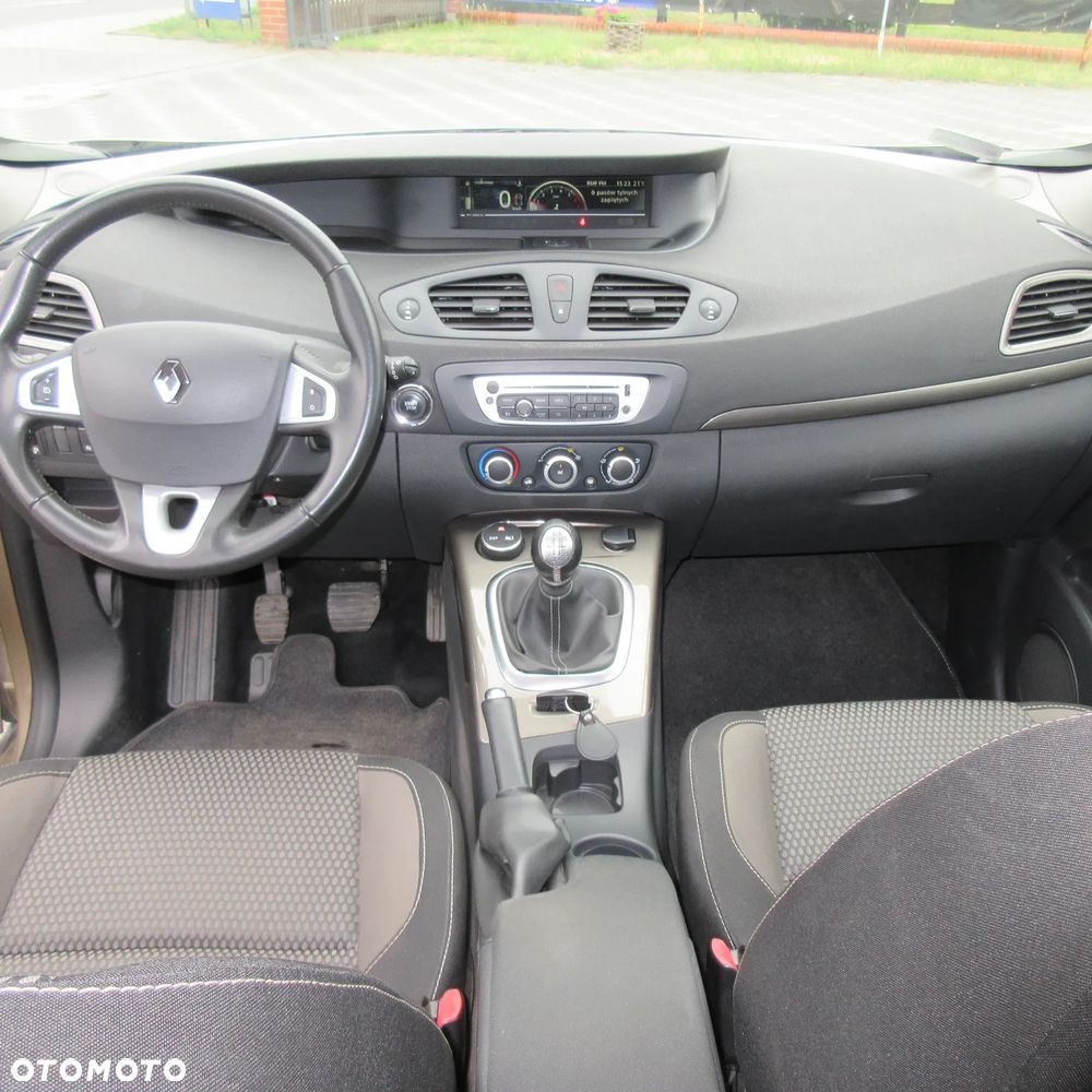 Renault Scenic Energy TCe 115 S&S Xmod Bose Edition - 24