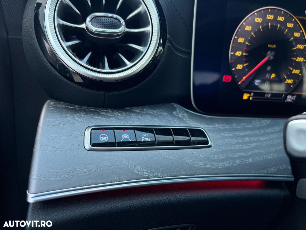 Mercedes-Benz CLS - 15