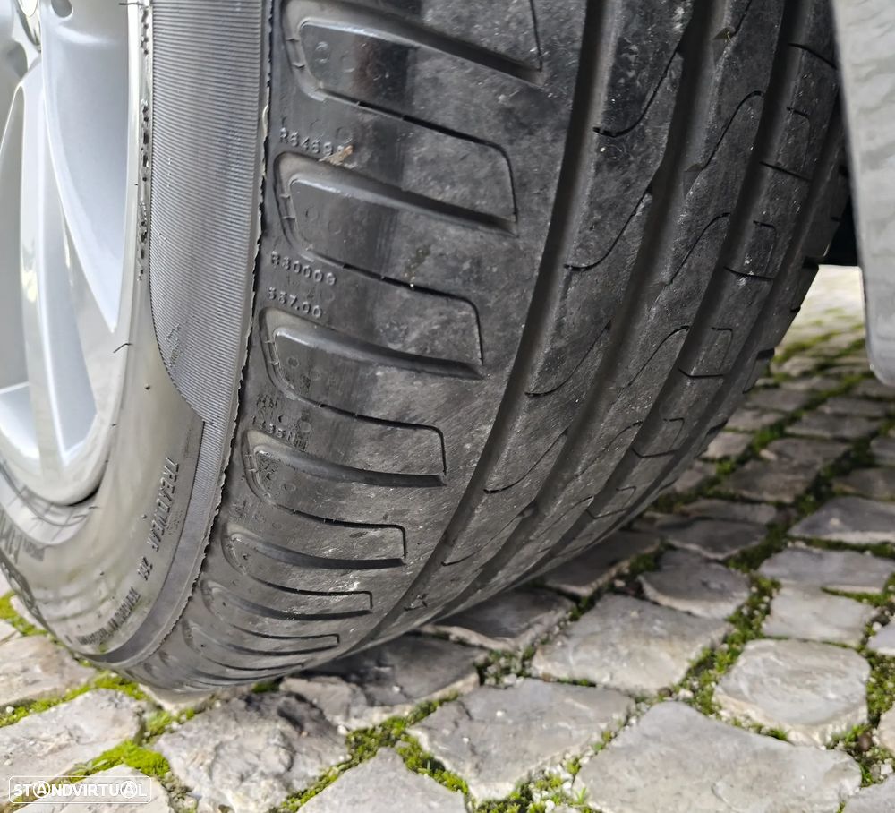 BMW 320 d Advantage Auto - 6