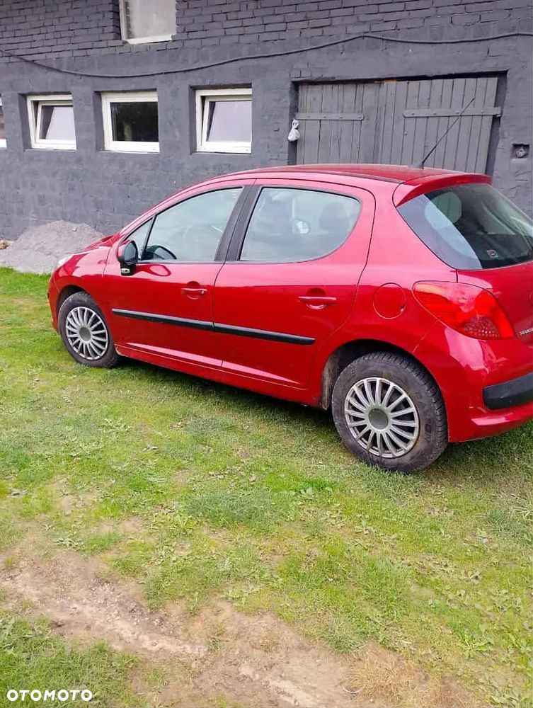 Peugeot 207 1.4 Presence - 2