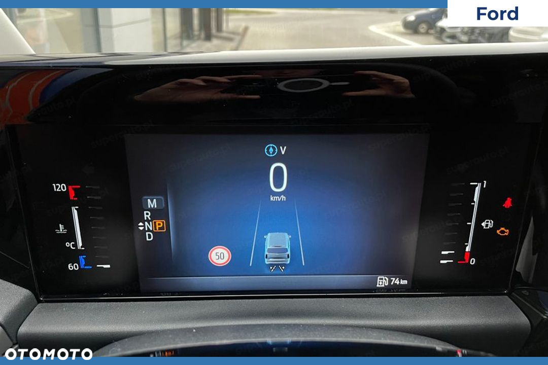 Ford Tourneo Custom - 9
