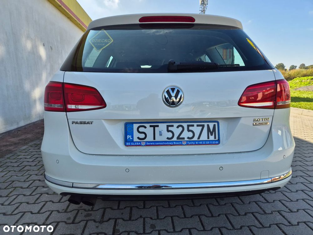 Volkswagen Passat Variant 2.0 TDI DSG BlueMotion Technology Highline - 5