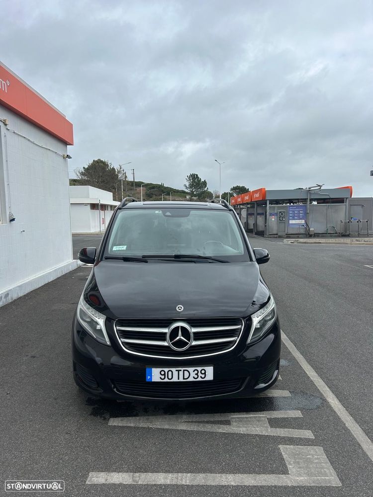 Mercedes-Benz V 220 CDI Longo Avantgarde Aut. - 1
