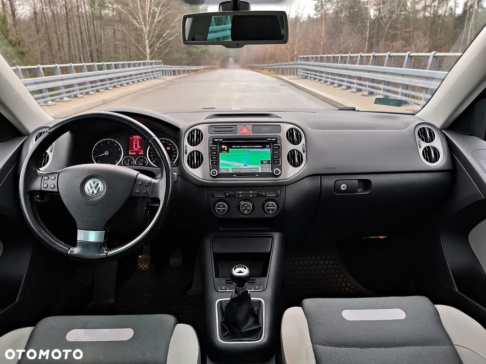 Volkswagen Tiguan 1.4 TSI 4Mot Sport&Style - 22