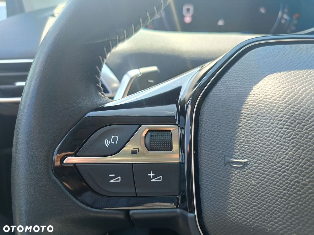 Peugeot 3008 1.5 BlueHDi Active Pack S&S EAT8 - 14