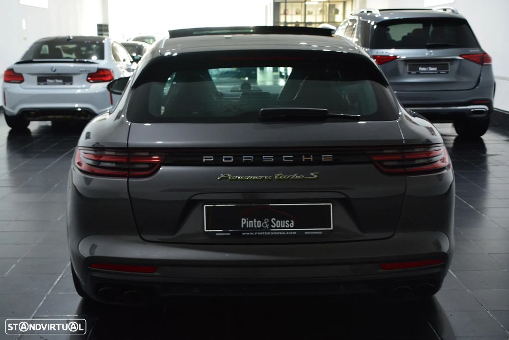 Porsche Panamera Sport Turismo Turbo S E-Hybrid - 15