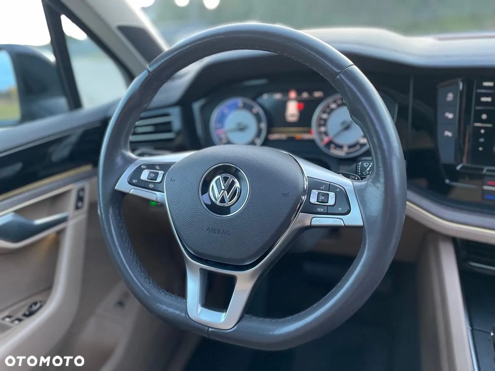 Volkswagen Touareg 3.0 V6 TDI SCR 4Mot Atmosphere - 15