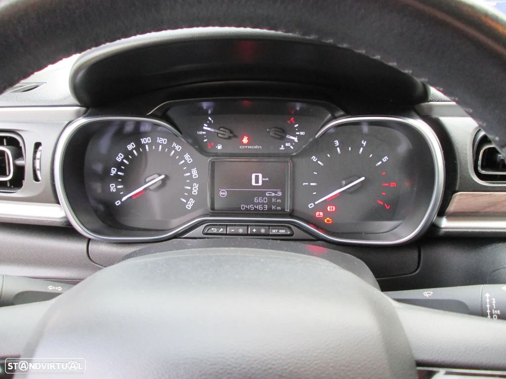 Citroën C3 1.5 BlueHDi Shine Pack - 12