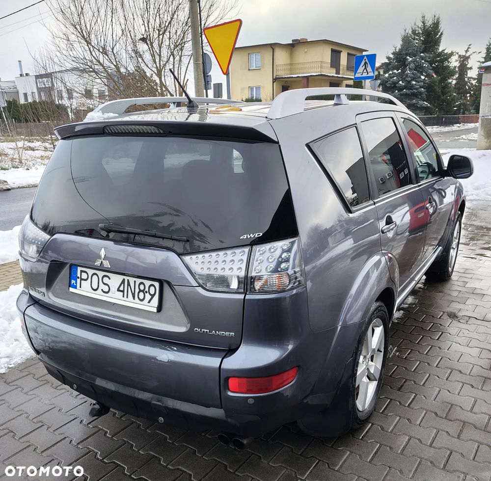 Mitsubishi Outlander 2.0 DID Intense + SE - 5