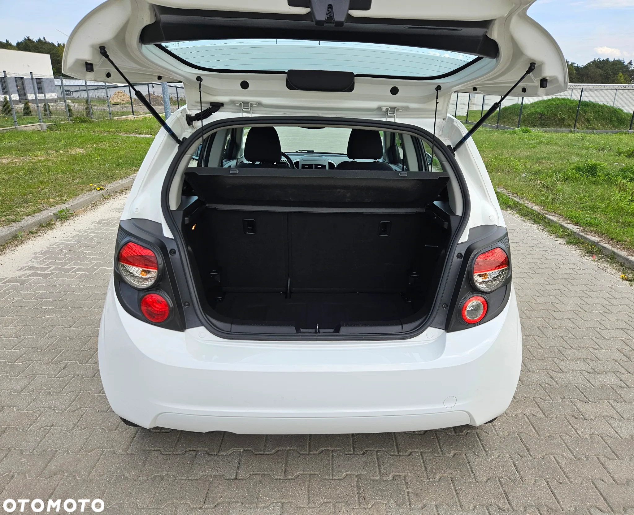 Chevrolet Aveo 1.4 16V LT EU5 - 17