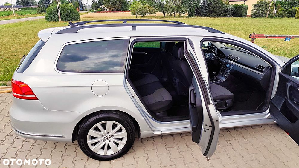 Volkswagen Passat - 7