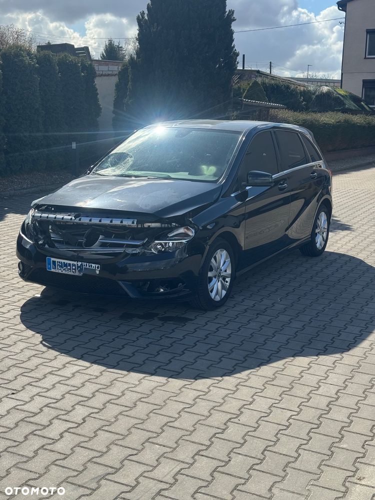 Mercedes-Benz Klasa B 200 CDI - 1