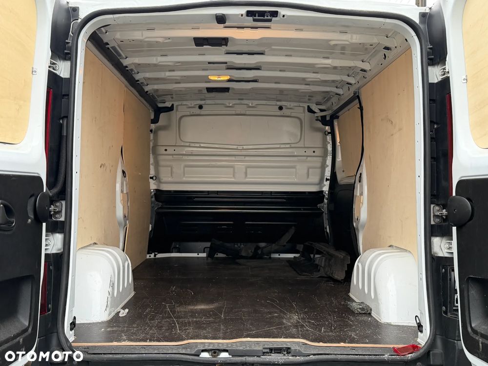 Renault TRAFIC - 5