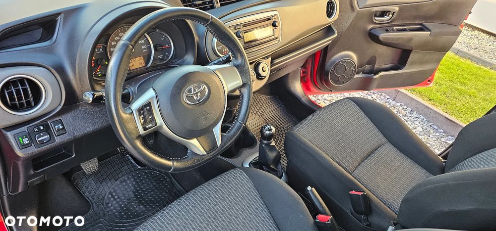 Toyota Yaris - 27