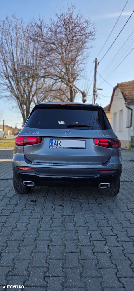 Mercedes-Benz GLB - 6