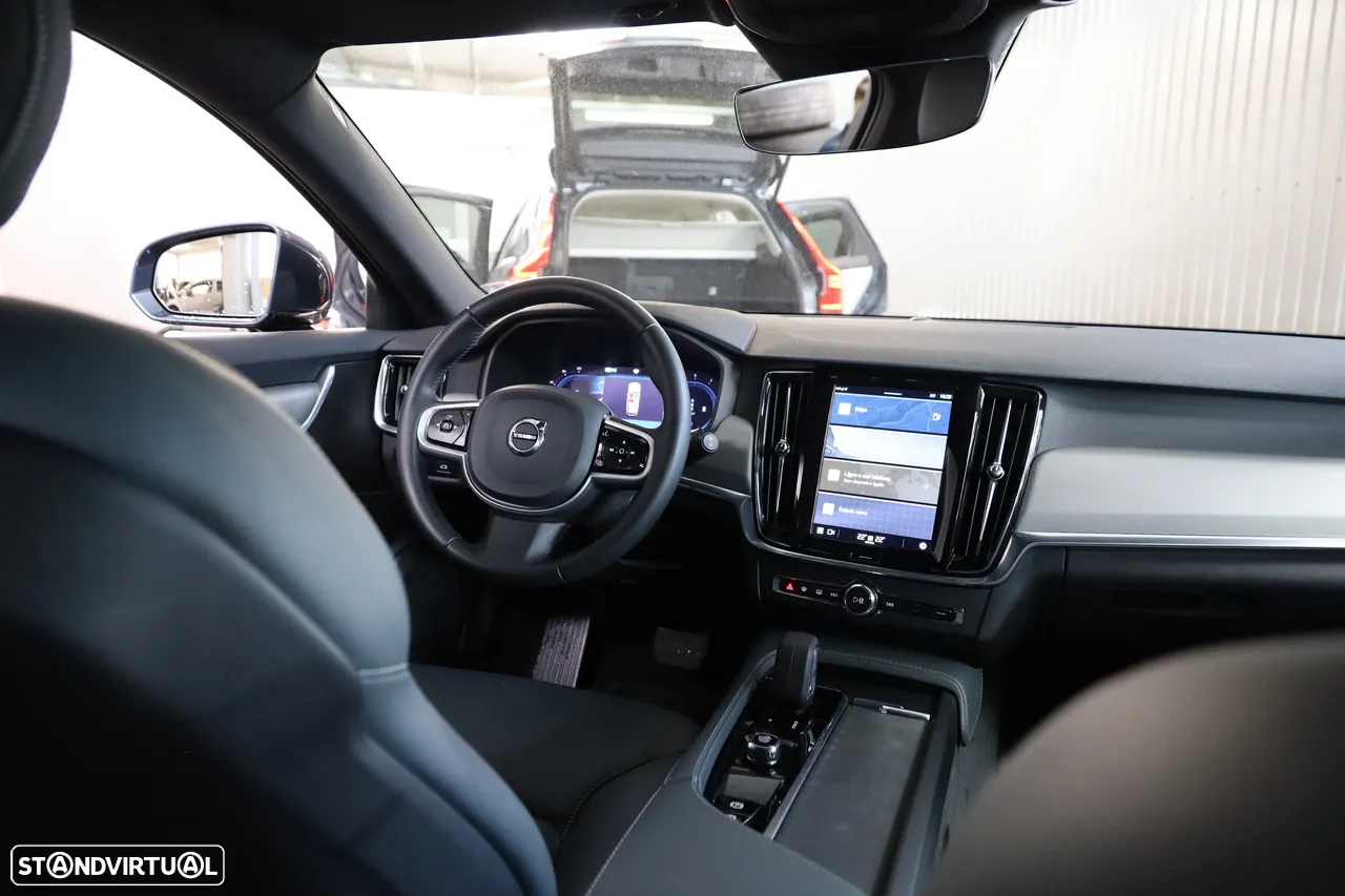 Volvo V90 2.0 B4 Momentum Plus Geartronic - 13