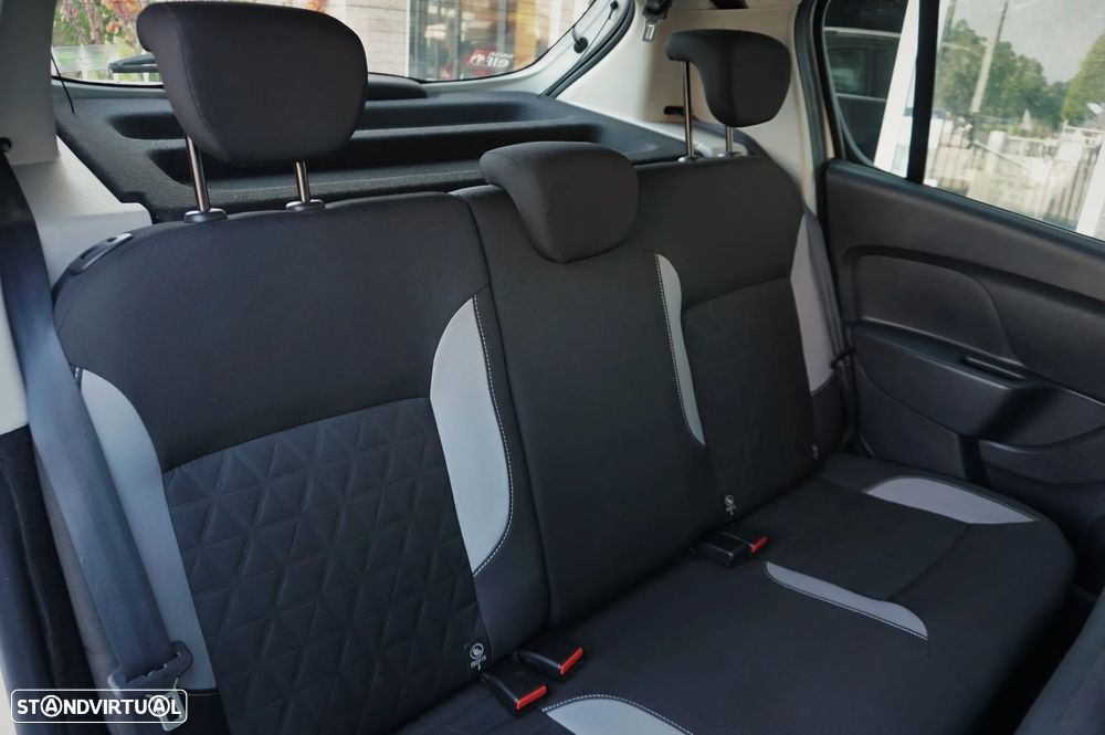 Dacia Sandero Stepway TCe 90 (S&S) Prestige - 18