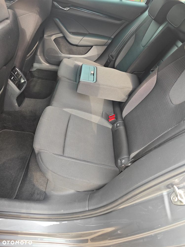 Skoda Octavia 2.0 TDI Style - 13