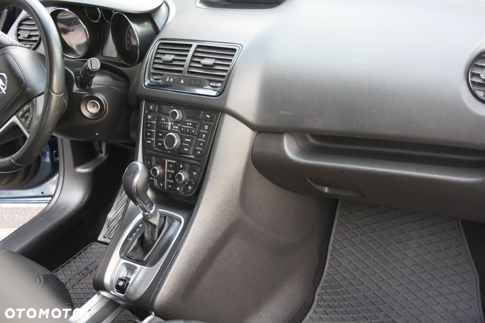Opel Meriva 1.4 150 Jahre - 16