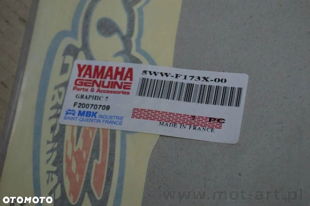 OSŁONA OWIEWKA POKRYWA YAMAHA CW50 - 4