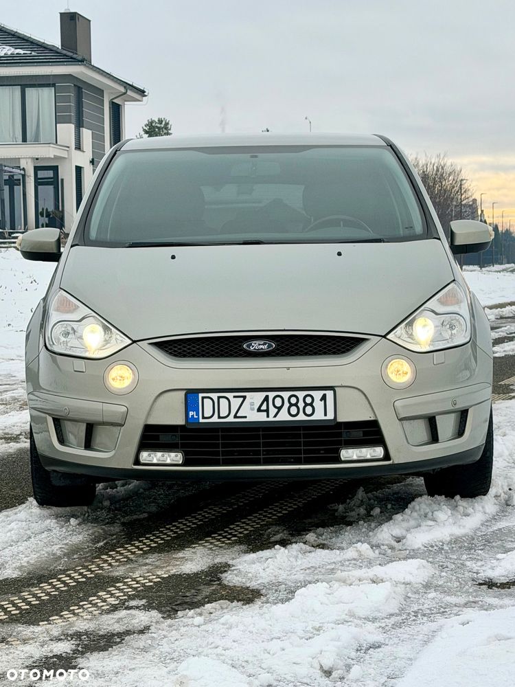 Ford S-Max 2.0 TDCi Trend - 13