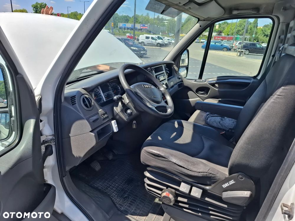 Iveco DAILY - 10