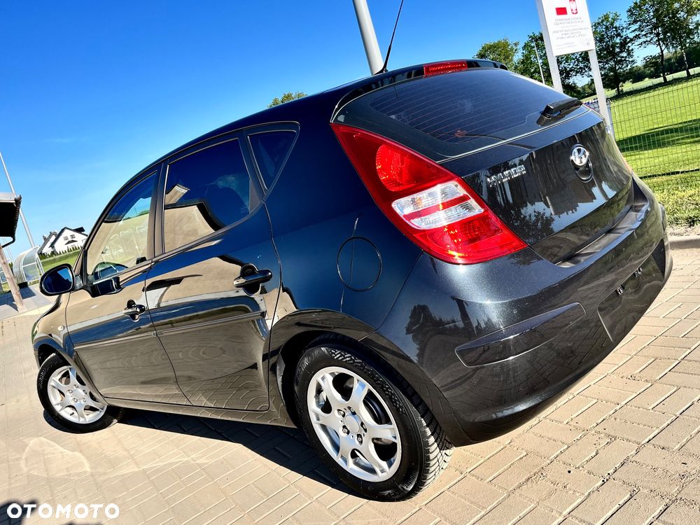 Hyundai i30 1.6 Premium - 4