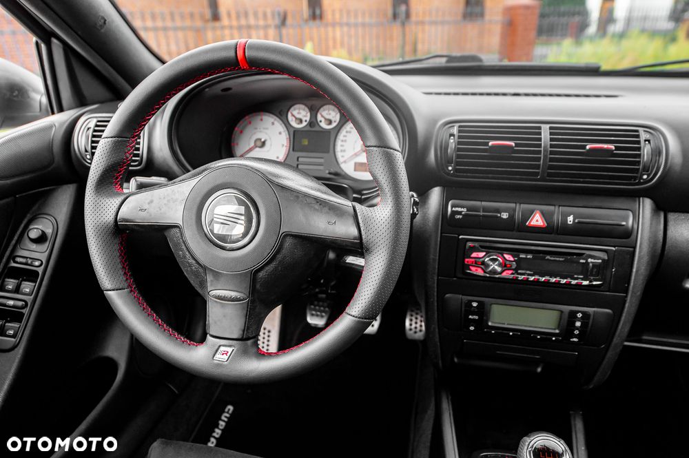 Seat Leon 1.8 20V Turbo Cupra R - 18