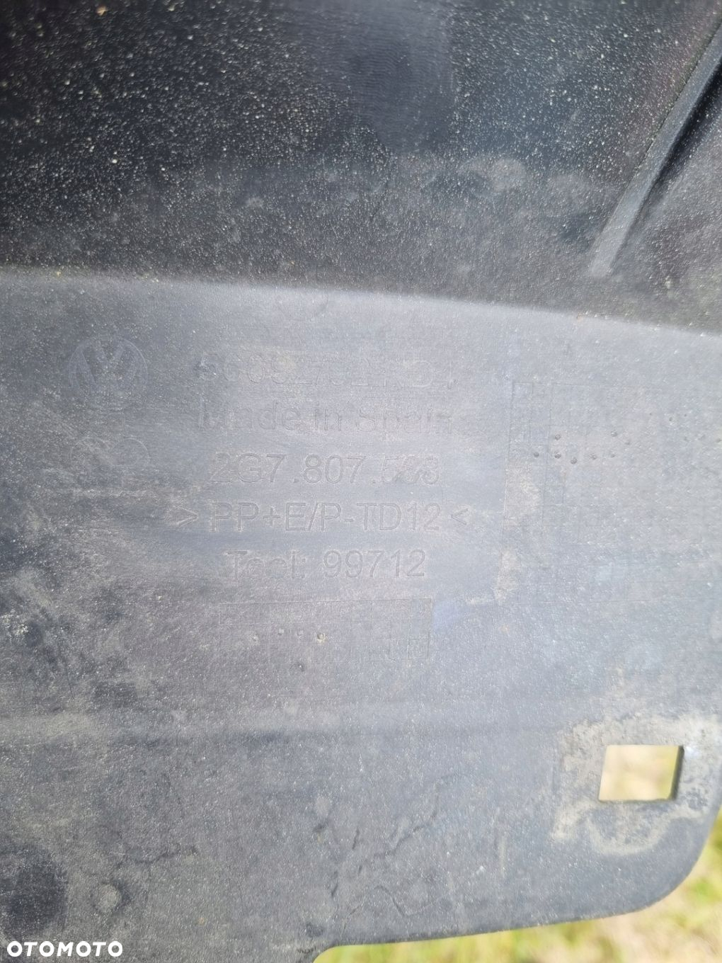 VW TAIGO DOKŁADKA DYFUZOR ZDERZAKA hak TYŁ TYLNI TYLNY SPOILER 2G7807568 - 2