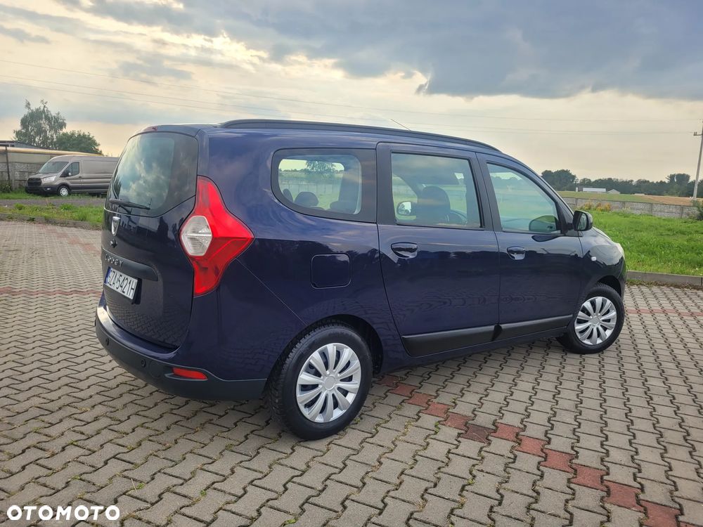 Dacia Lodgy 1.6 MPI 85 Laureate - 35