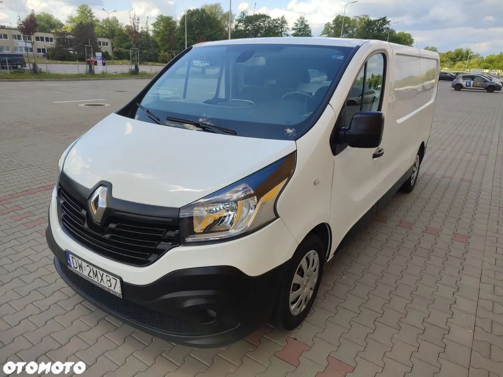 Renault Trafic - 1