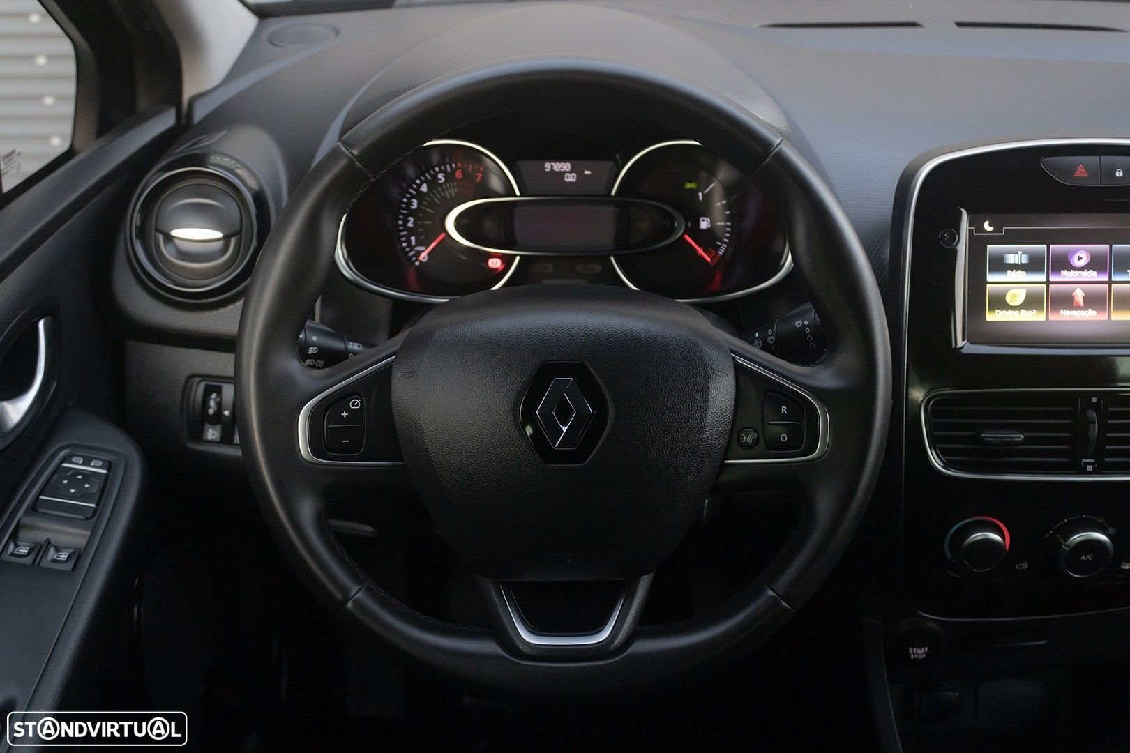 Renault Clio 0.9 TCe Limited - 13