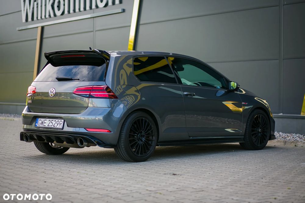 Volkswagen Golf GTI 2.0 TSI OPF Performance - 13