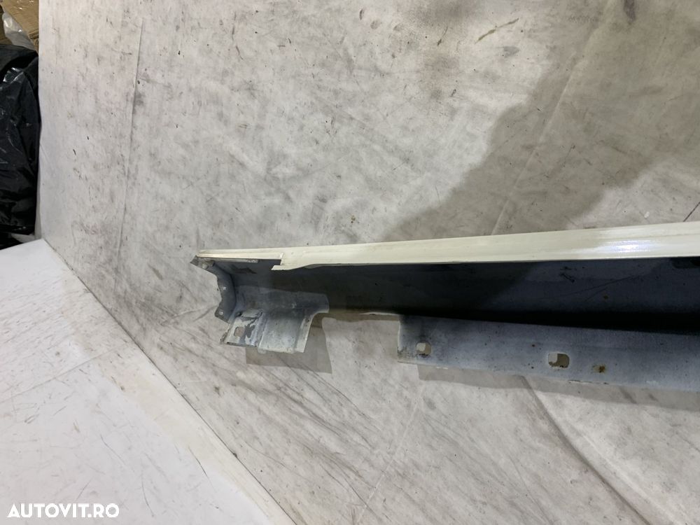 Prag dreapta Mercedes C-Class W204, 2007, 2008, 2009, 2010, 2011, 2012, 2013, cod origine OE A2046900440. - 3