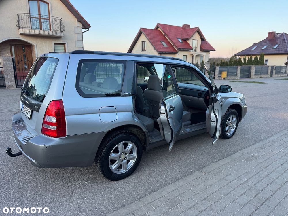 Subaru Forester 2.0 X Trend - 39