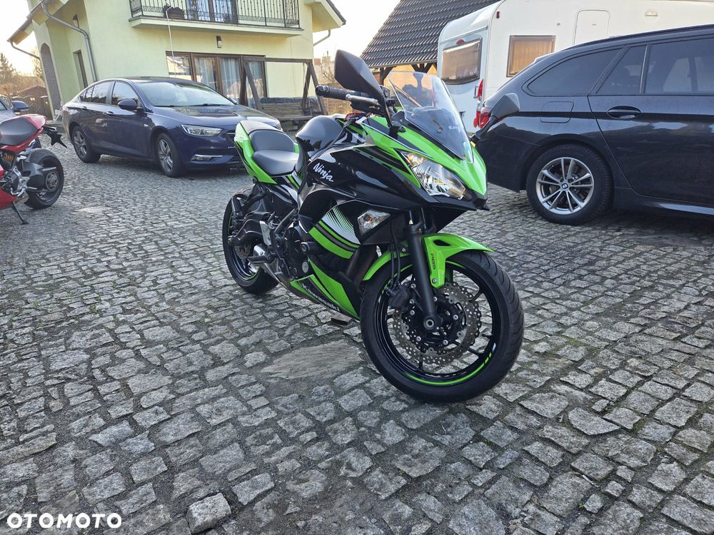 Kawasaki Ninja - 2