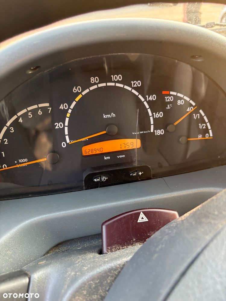 Mercedes-Benz Sprinter 616 CDI FOOD TRUCK 2,7 CDI - 15