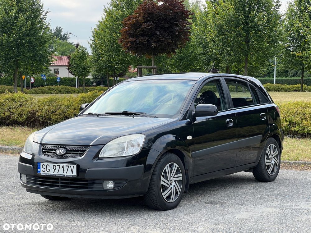 Kia Rio 2005 photo 3