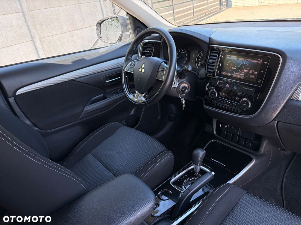 Mitsubishi Outlander 2.0 2WD CVT Edition+ - 25