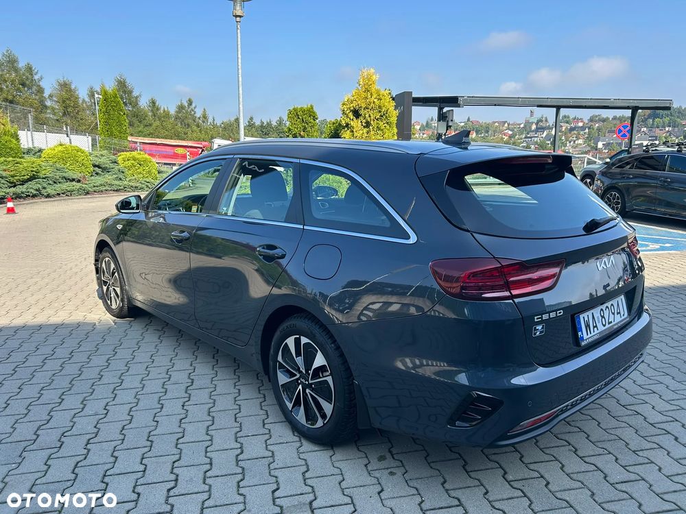 Kia Ceed 1.5 T-GDI M - 6