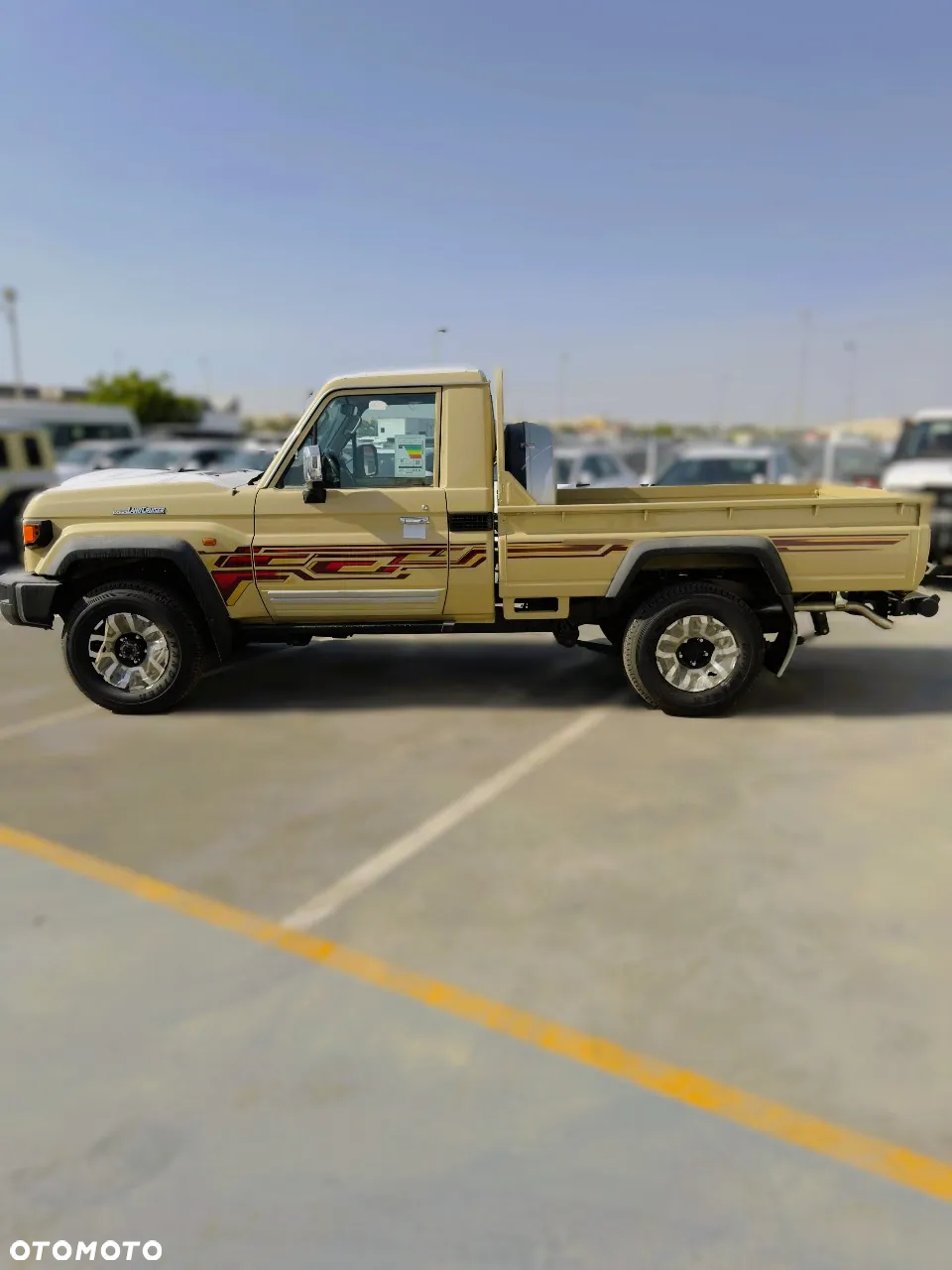 Toyota Land Cruiser - 13