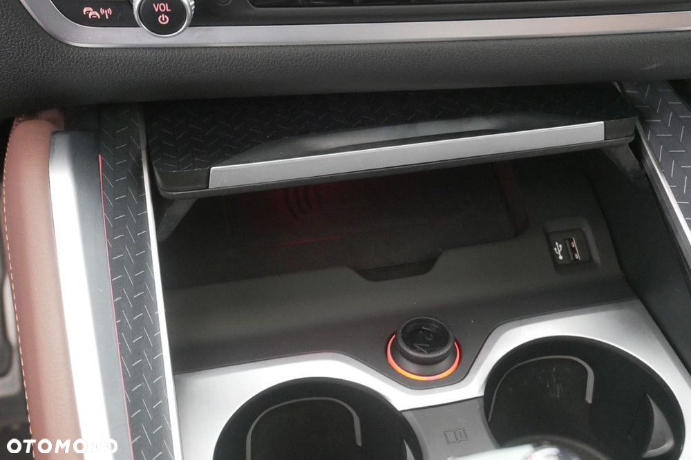 BMW X6 - 33